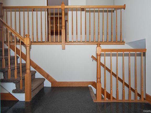 5th image of 172 Farmingdale Road