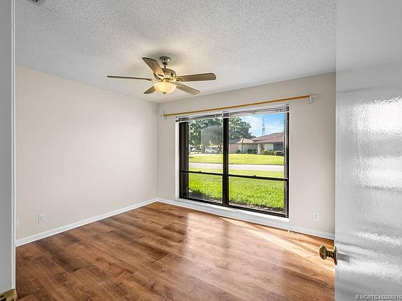 2nd image of 2386 SW Creekside Dr