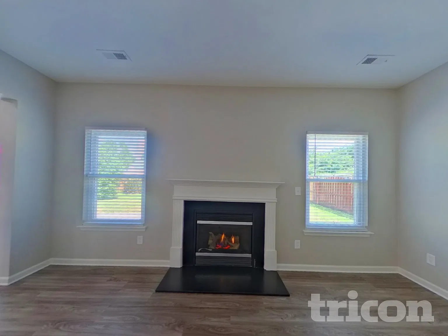 2324 Oakdale Creek Ln Charlotte NC — Photo 3