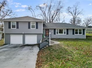 207 Rothrock Ave, Richmond, MO 64085