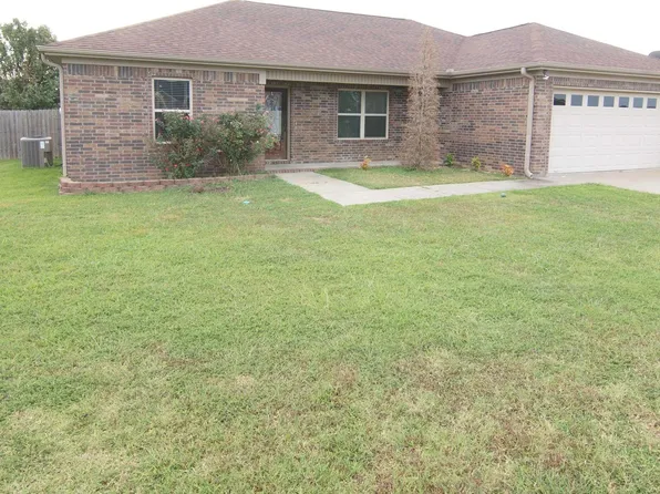 1265 Navajo Trl, Lonoke, AR 72086