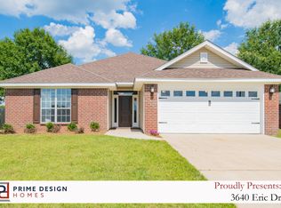 3640 Eric Dr, Semmes, AL 36575