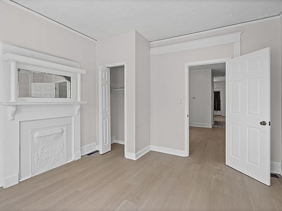 5th image of 238 Sheridan Ave #1