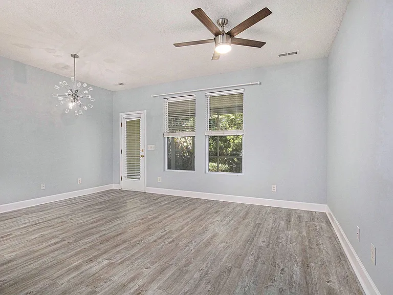 121 Olde Towne Way #2 — Photo 5