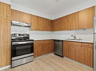 23300 Providence Dr #118, Southfield, MI 48075