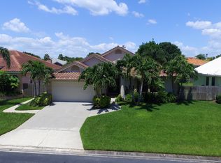 815 Live Oak Ter NE, Saint Petersburg, FL 33703