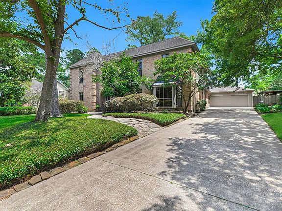 3rd image of 4818 Shore Hills Dr