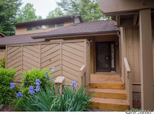 106 Spanish Oak Ln, Hendersonville, NC 28791
