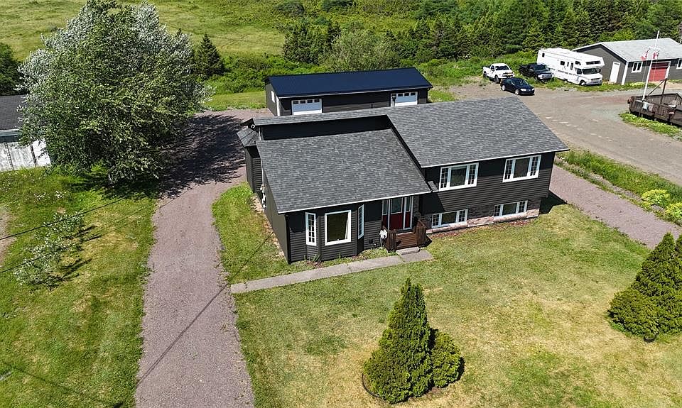 1st image of 7 Clearview Drive