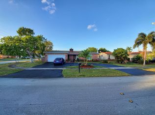 12041 NW 31st St, Sunrise, FL 33323