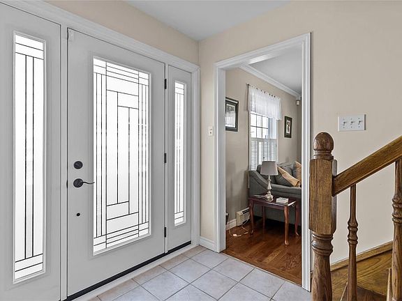 4th image of 1611 Topsail Road