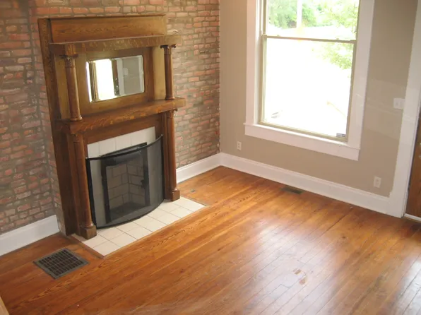 561 W 3rd Ave #561, Columbus, OH 43201