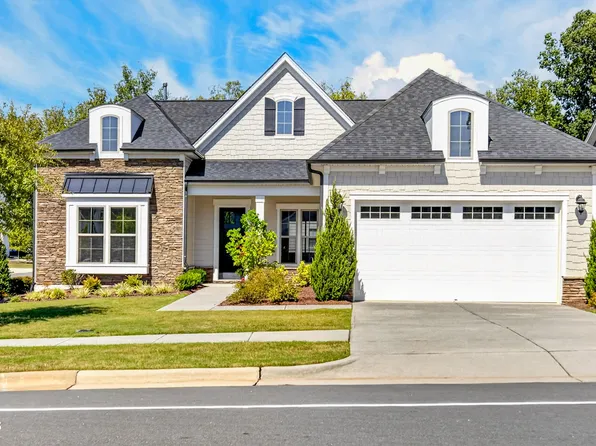 1016 Ashcliff Ln, Durham, NC 27703