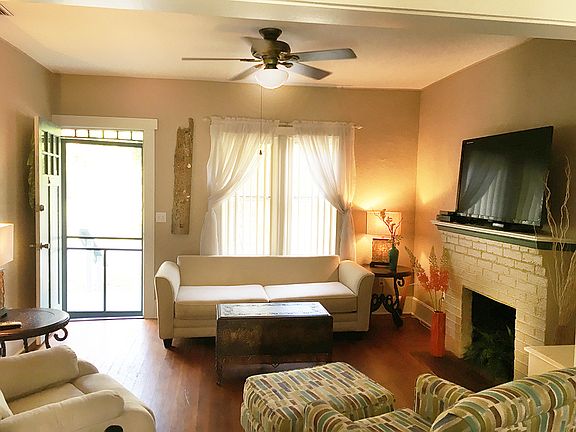 5th image of 10 Poinciana Ave