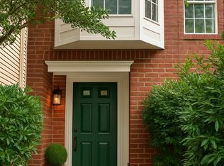 1382 Vintage Pointe Dr, Lawrenceville, GA 30044