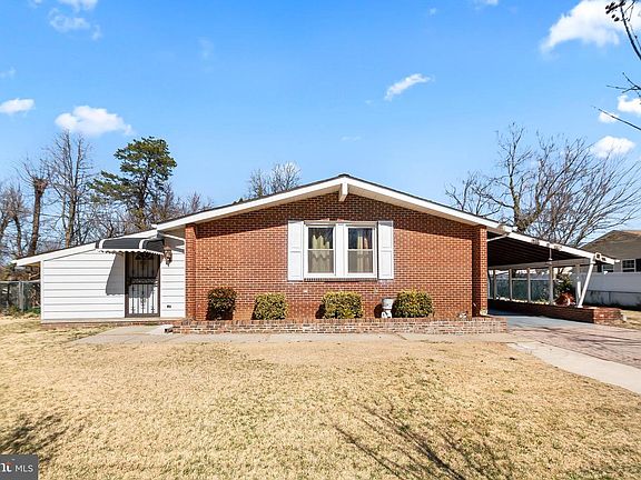 3rd image of 6014 Griffith Dr