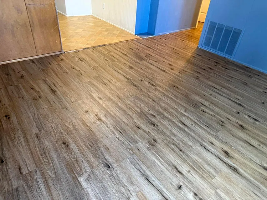 3 bed, 948 sqft, $1,200 — Photo 3