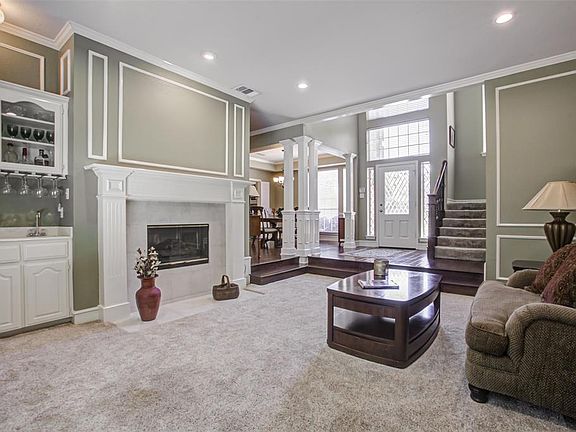 4th image of 109 Fall Creek Ct