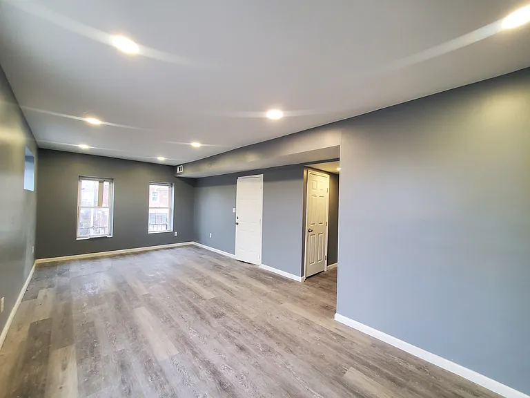 5564 Hebert St #2F — Photo 1