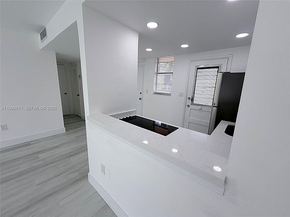 4th image of 2980 Point East Dr APT D112