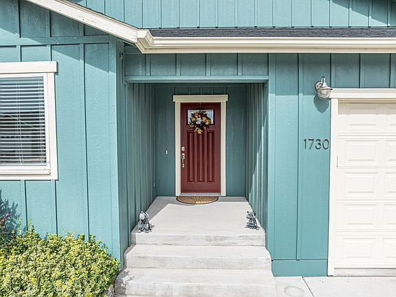 4th image of 1730 Flagstone Dr