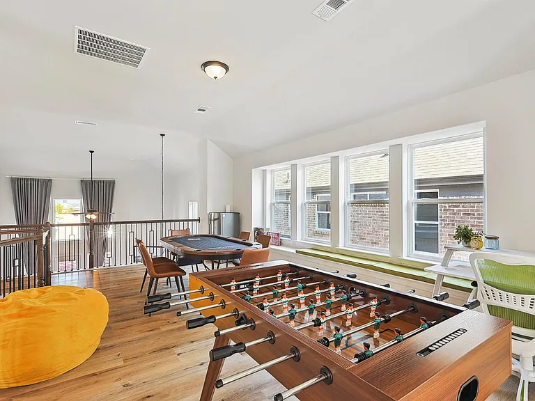 2338 Perdue Ave — Photo 41