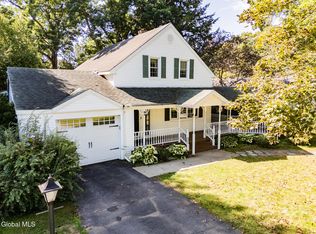 94 5th St, Glens Falls, NY 12801