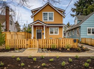 2142 N Saratoga St #2, Portland, OR