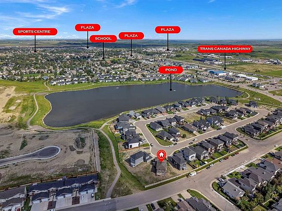 2nd image of 67 SE Lakes Estates Cir