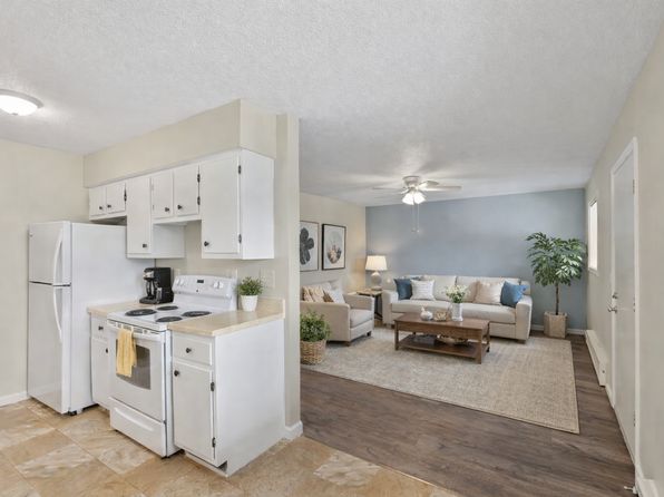 212 Washington St #228