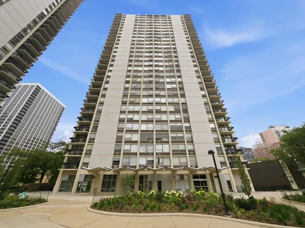 (undisclosed Address), Chicago, IL 60610