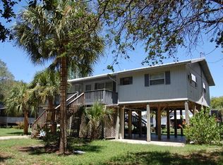129 10th Ave E, Horseshoe Beach, FL 32648
