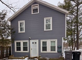 374 Concord St #1, Framingham, MA 01702