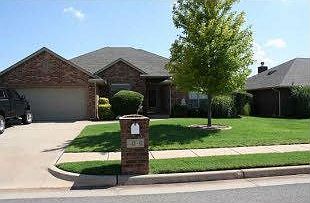 1st image of 2000 Aurora Dr