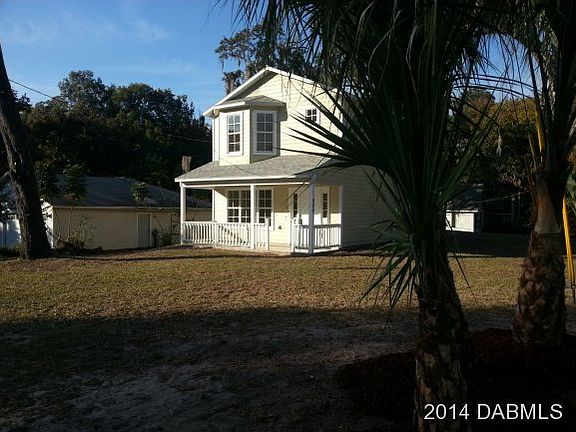 3rd image of 900 N Clark Ave