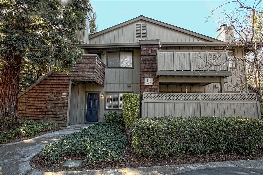 1st image of 3502 La Terrace Cir