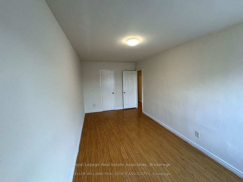 Mississauga House for rent - 3 Bedrooms — photo 3