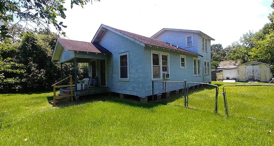 1st image of 5026 Caroline St