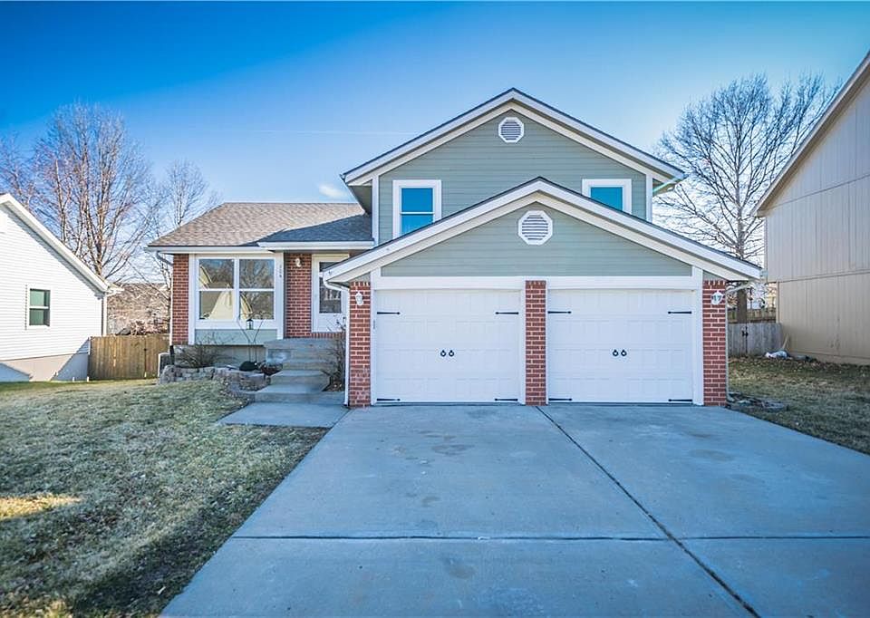1st image of 304 Fletcher Dr