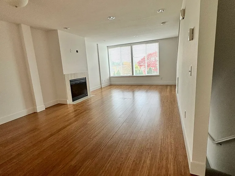 7013 Linden Ave N — Photo 12