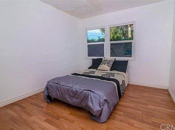 5th image of 10067 Alameda Ave