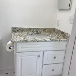 Bath with Granite Counters