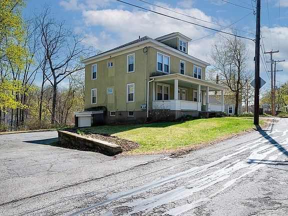 3rd image of 277 Canton St
