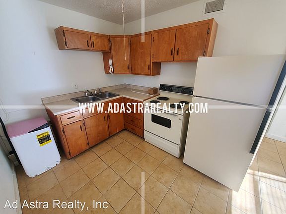 5th image of 6007 E 153rd Ter APT A