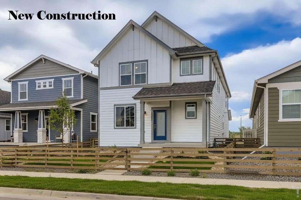 2442 Heyworth Ln