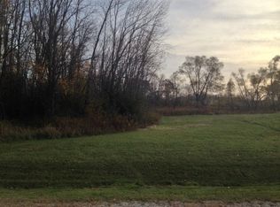 5005 Tabor Rd, Racine, WI 53402