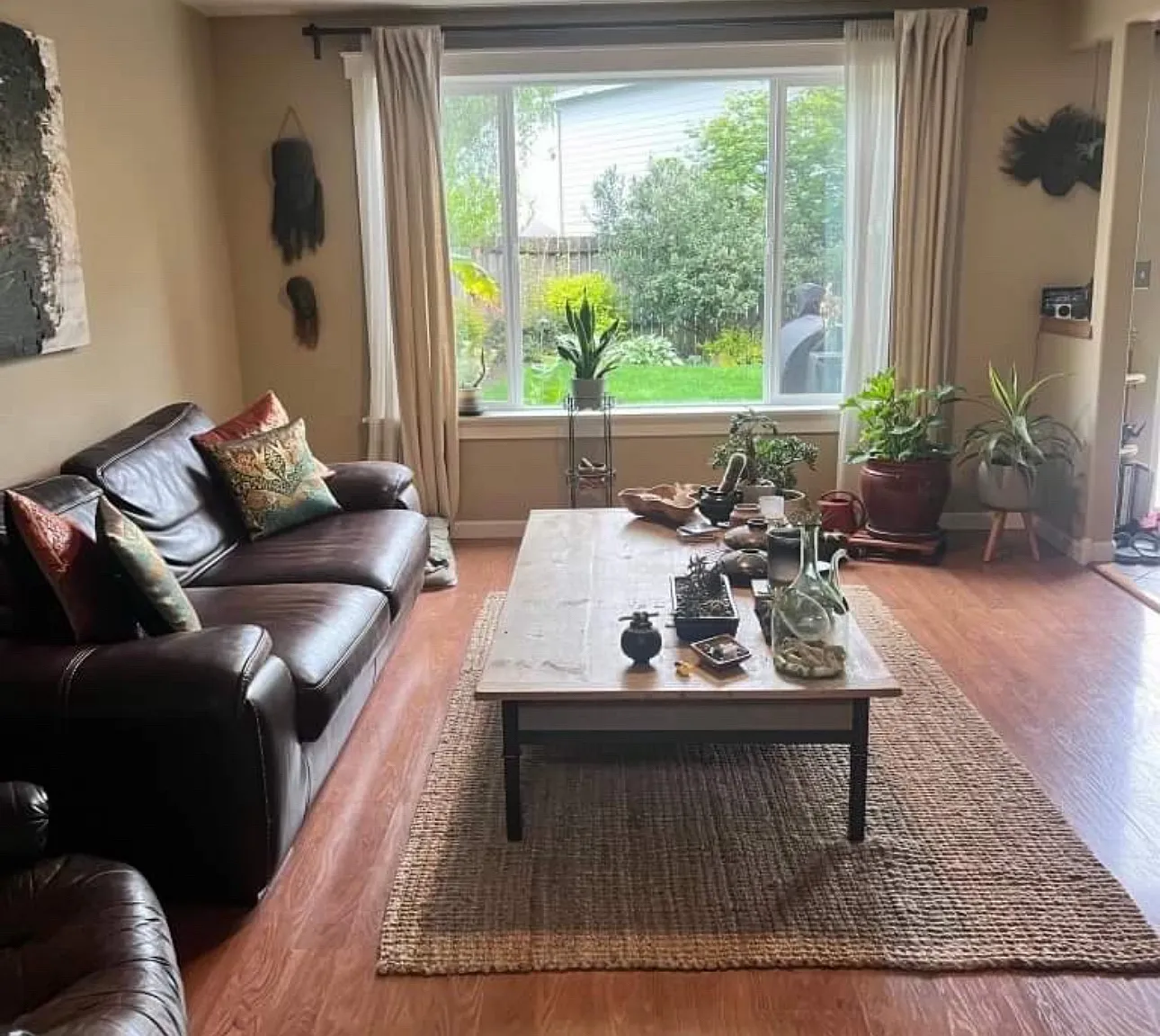 3 bed, 2.5 bath, 1470 sqft, $2,400 — Photo 2