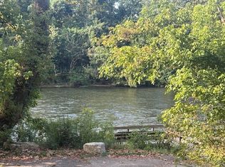 15 & 2A S 5th Hwy, Norfork, AR 72658