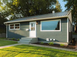 1106 Omaha St, Belle Fourche, SD 57717