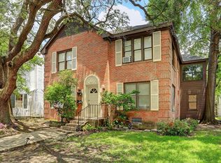 2308 McClendon St APT 2, Houston, TX 77030